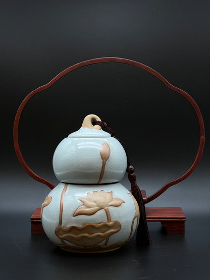 Gourd Shaped Canister