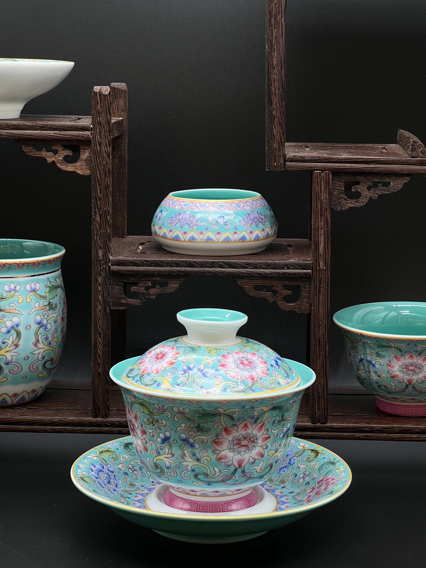 Imperial Falangcai Enamel Teapot